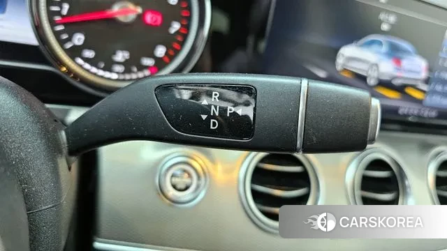 Mercedes-Benz E-Class W213 id 3455005 из Кореи 19