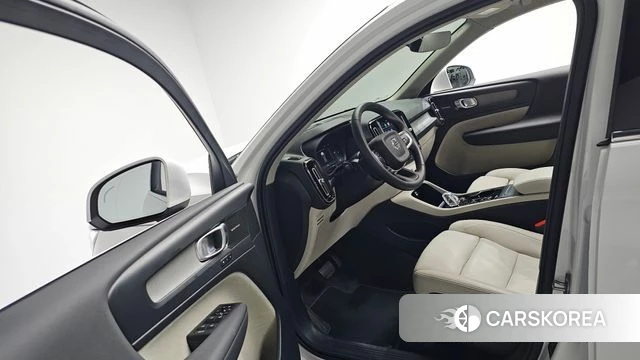 Volvo XC40 id 4474424 из Кореи 34