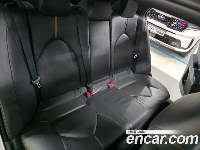 Toyota Camry (XV70) id 2937327 из Кореи 18