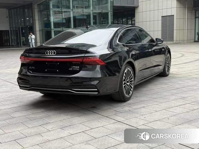 Audi A7L id 4216279 из Китая 11