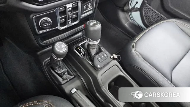 Jeep Wrangler (JL) id 3179912 из Кореи 19