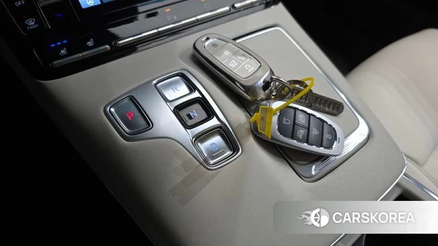 Hyundai The New Grandeur IG Hybrid id 4231077 из Кореи 35