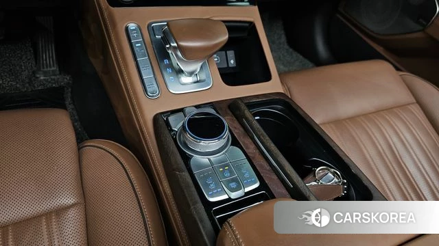 Genesis G90 id 4331007 из Кореи 19