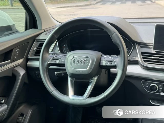 Audi Q5L id 4218184 из Китая 20