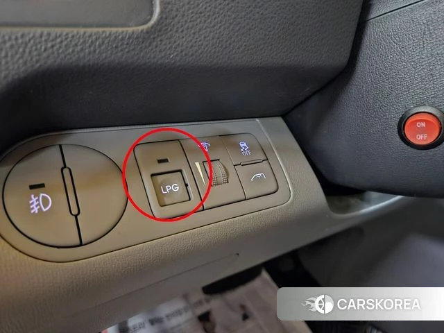 Hyundai The New Grand Starex id 4459501 из Кореи 19