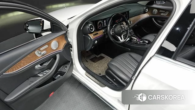 Mercedes-Benz E-Class W213 id 4530488 из Кореи 30
