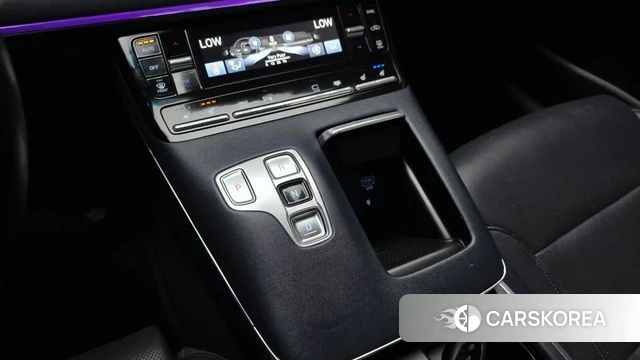 Hyundai The New Grandeur IG id 3860398 из Кореи 19