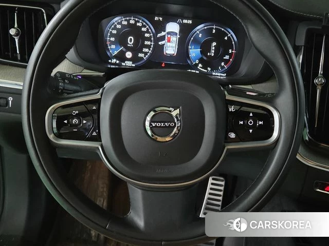 Volvo XC60 second Generation id 4416996 из Кореи 16