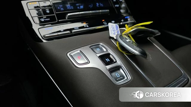 Hyundai The New Grandeur IG Hybrid id 4395893 из Кореи 31