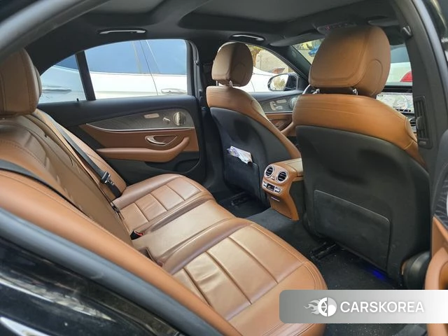 Mercedes-Benz E-Class W213 id 3866149 из Кореи 19