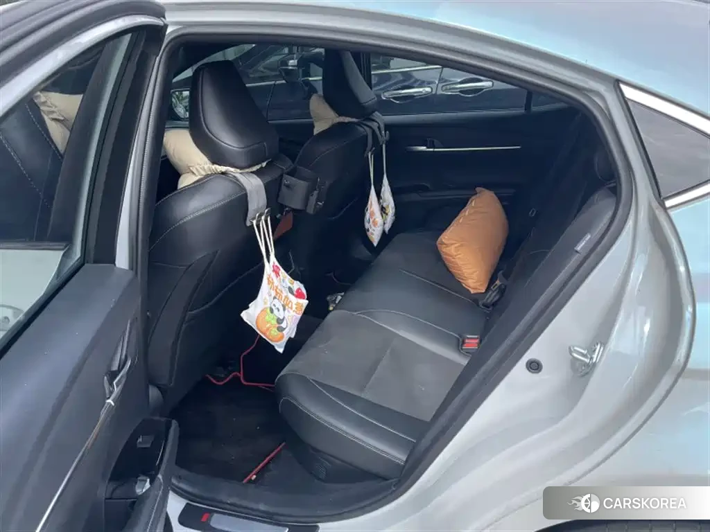 Toyota Camry id 4576857 из Китая 9