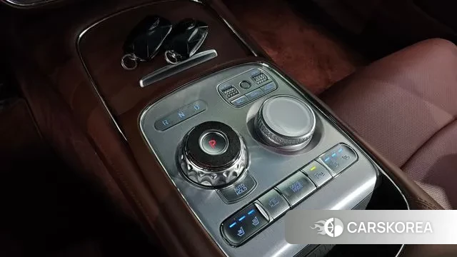 Genesis G90 (RS4) id 2939031 из Кореи 19