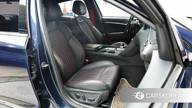 Genesis G70 id 4620256 из Кореи 19