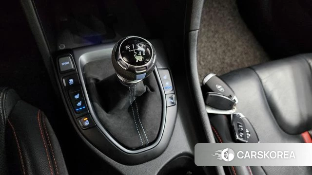 Hyundai Veloster (JS) id 3801737 из Кореи 19