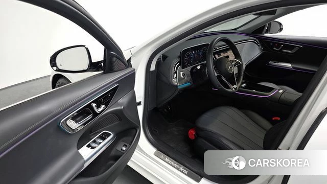 Mercedes-Benz E-Class W214 id 3952661 из Кореи 19