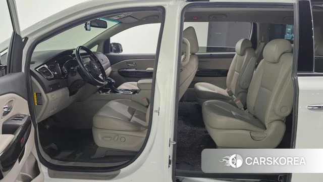 Kia The New Carnival id 4895167 из Кореи 30