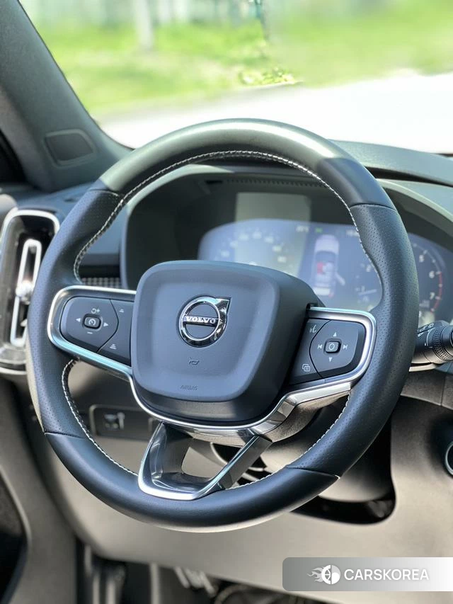 Volvo XC40 id 4219883 из Китая 16