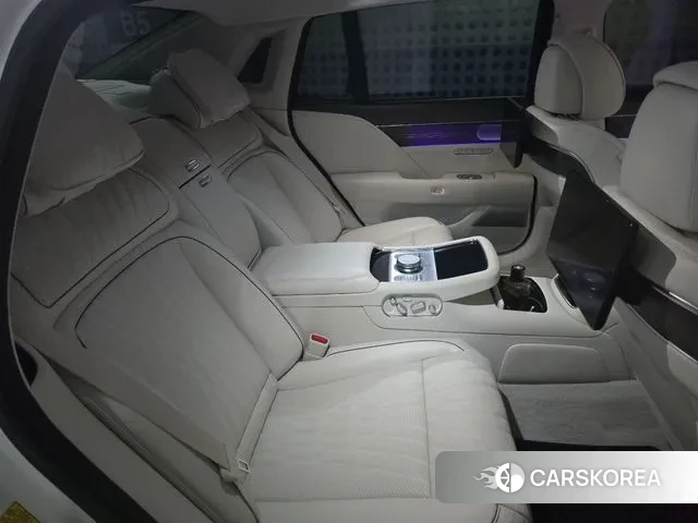 Genesis G90 (RS4) id 3507554 из Кореи 19