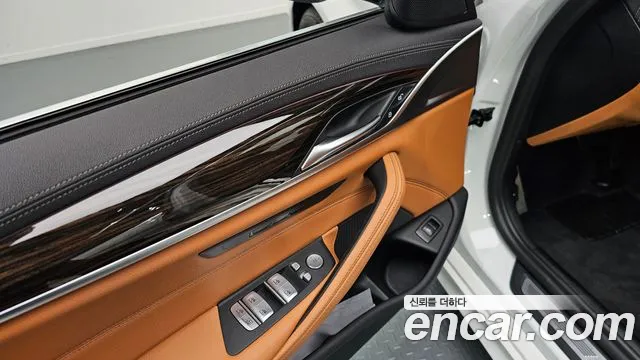 BMW 5 Series (G30) id 2704972 из Кореи 19