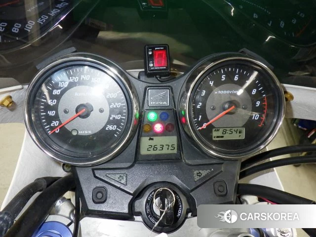 Honda CB1300SF id 3950039 из Японии 33