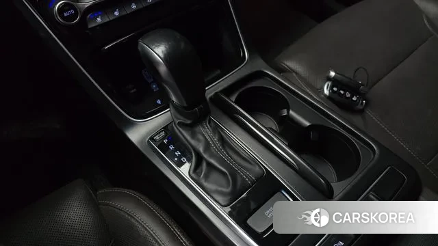 Hyundai Grandeur IG id 3024771 из Кореи 19