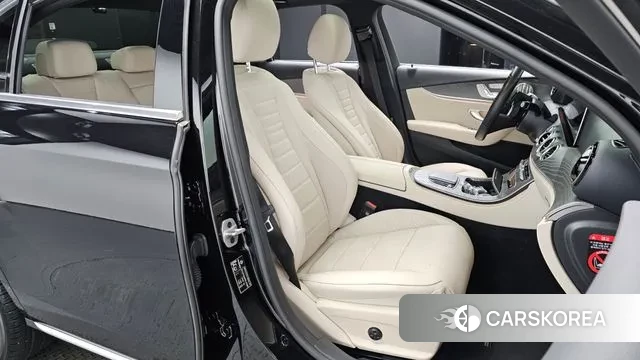 Mercedes-Benz E-Class W213 id 3591023 из Кореи 19