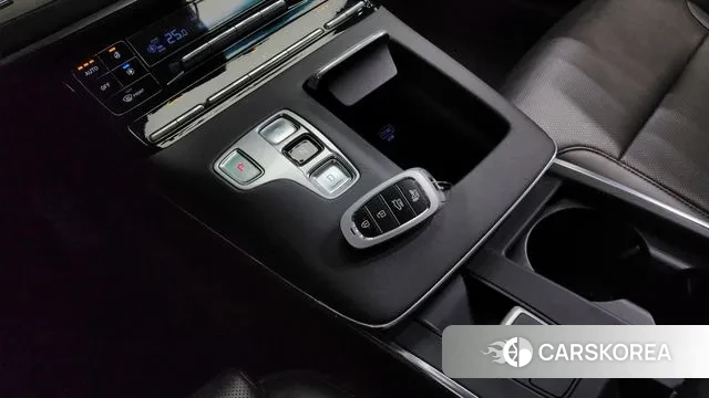 Hyundai The New Grandeur IG Hybrid id 3722648 из Кореи 19