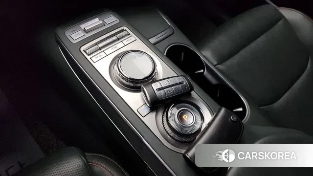 Genesis GV70 id 3160527 из Кореи 19