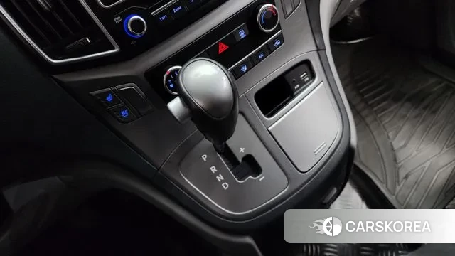 Hyundai The New Grand Starex id 3536275 из Кореи 19