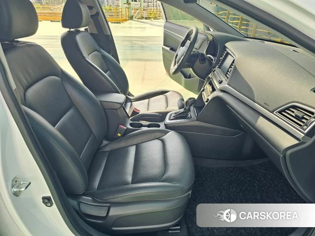 Hyundai Avante AD id 4325763 из Кореи 19