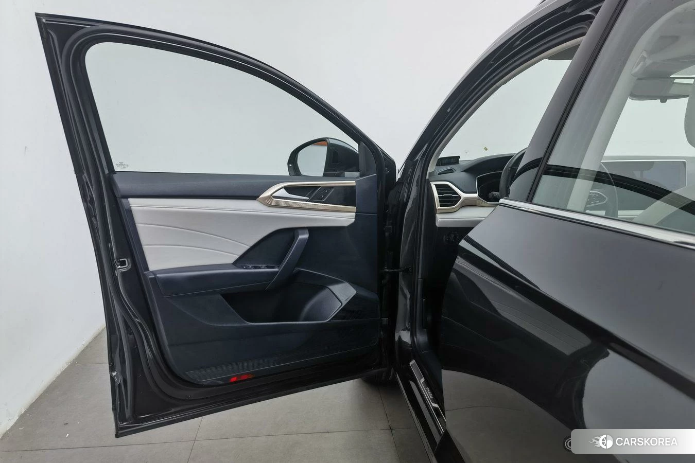 Volkswagen Tharu id 4451868 из Китая 23