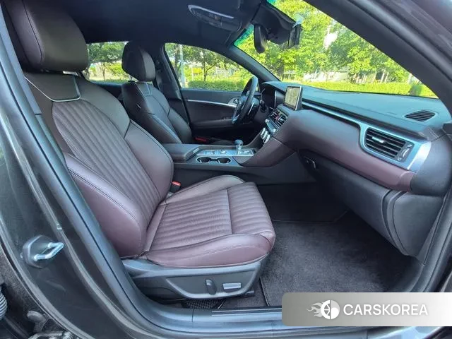 Genesis The New G70 id 3002556 из Кореи 19