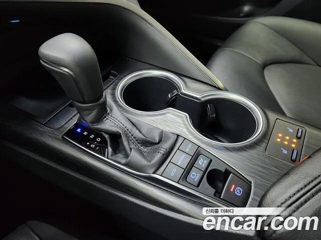 Toyota Camry (XV70) id 2714493 из Кореи 19