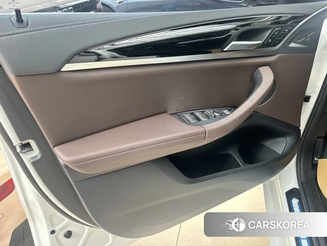 BMW iX3 id 4290286 из Китая 14