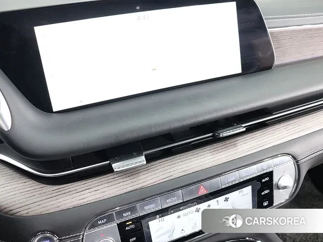 Genesis G90 (RS4) id 3507348 из Кореи 19