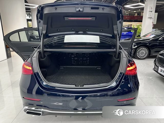 Mercedes-Benz Class C id 4255811 из Китая 17
