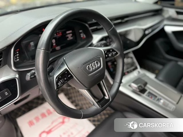 Audi A7 id 4277576 из Китая 9