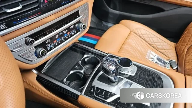 BMW 7 Series (G11) id 3283382 из Кореи 19