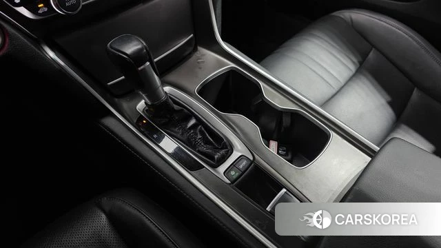 Honda Accord 10th Generation id 3880027 из Кореи 19