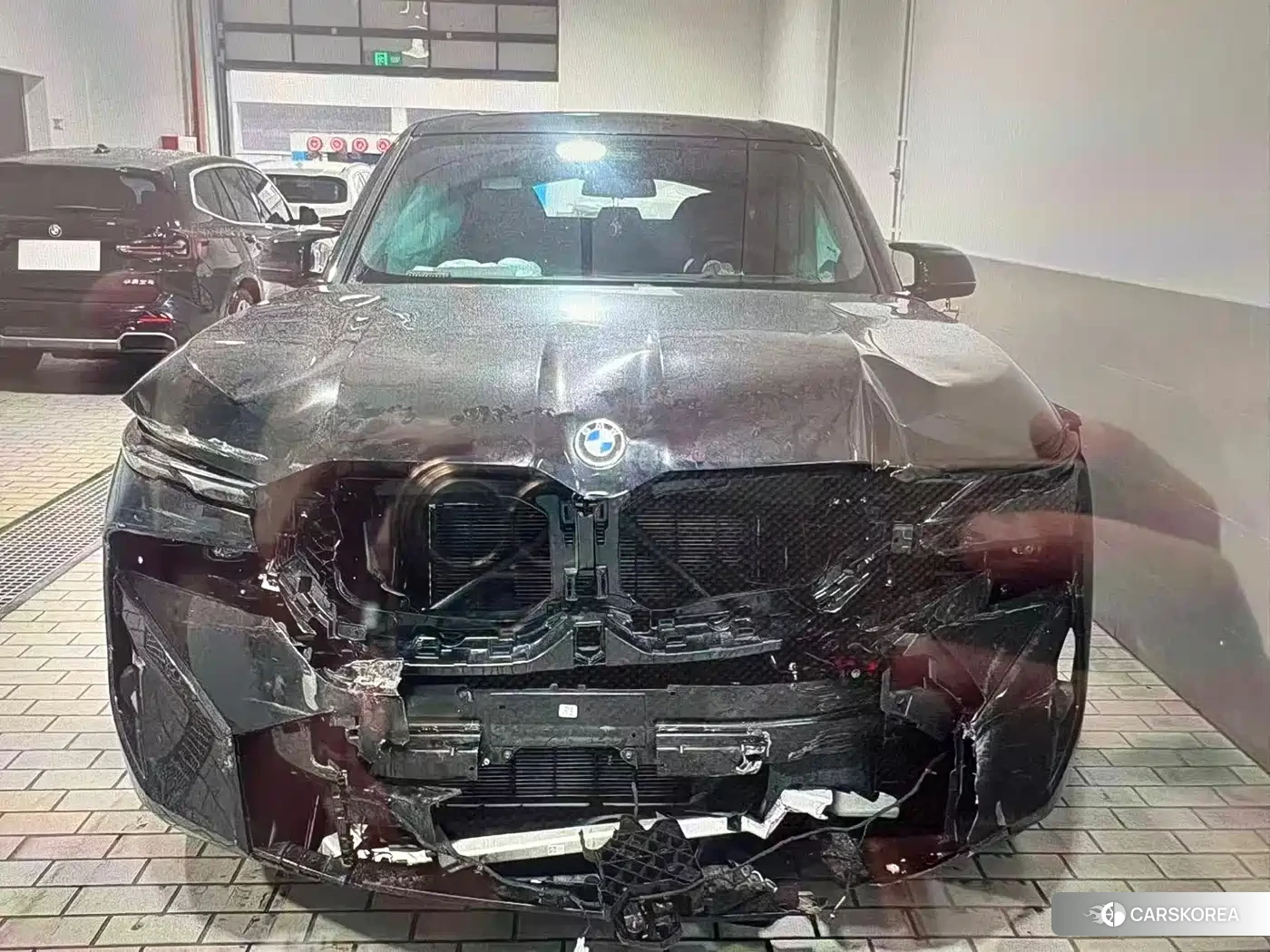 BMW XM id 4589547 из Китая 11