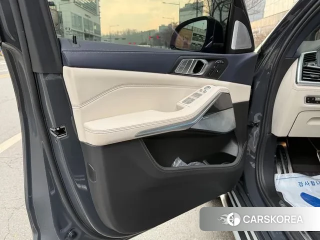 BMW X7 (G07) id 3659811 из Кореи 19