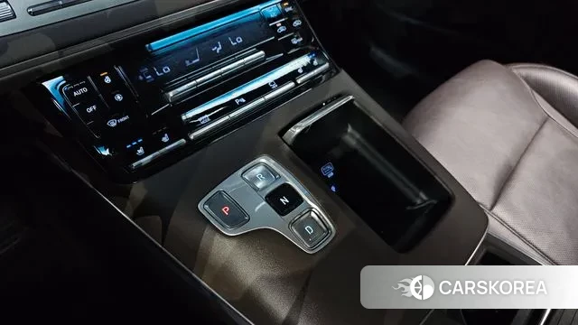 Hyundai The New Grandeur IG id 3192734 из Кореи 19