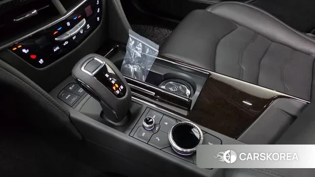 Cadillac CT6 id 3438894 из Кореи 19