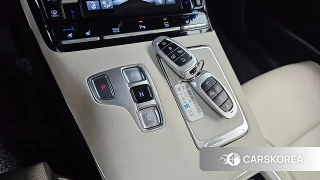 Hyundai The New Grandeur IG id 3378404 из Кореи 19