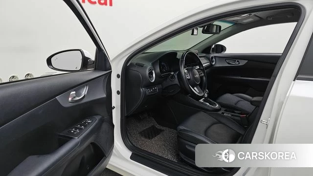 Kia The New K3 2nd generation id 3923557 из Кореи 19