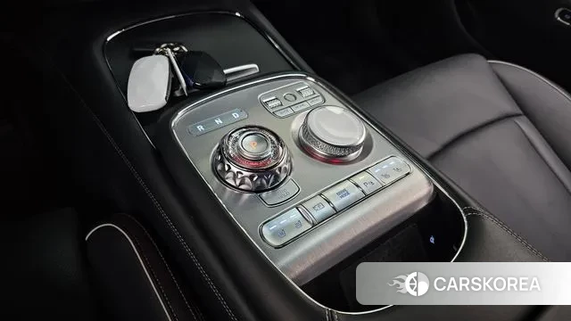 Genesis G90 (RS4) id 3093605 из Кореи 19