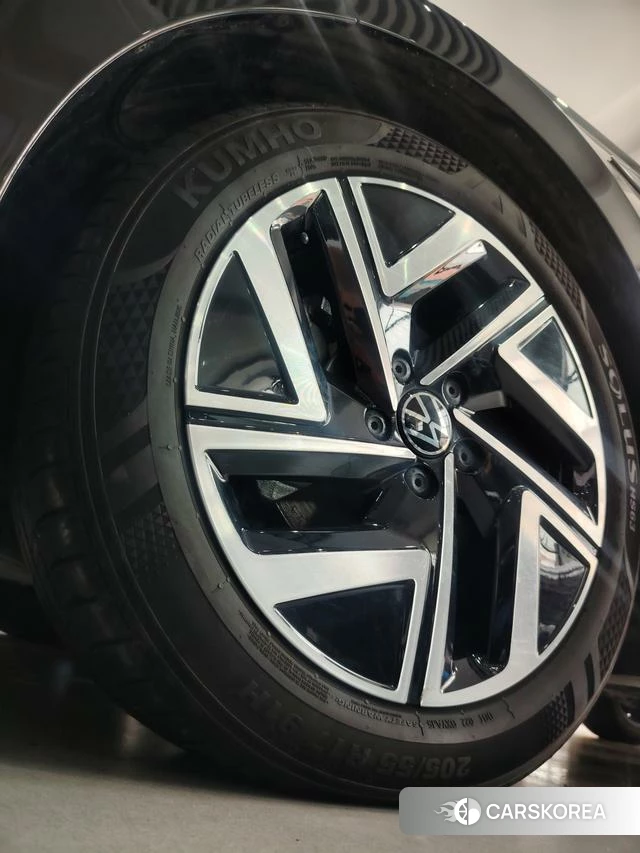 Volkswagen Sagitar id 4313465 из Китая 17
