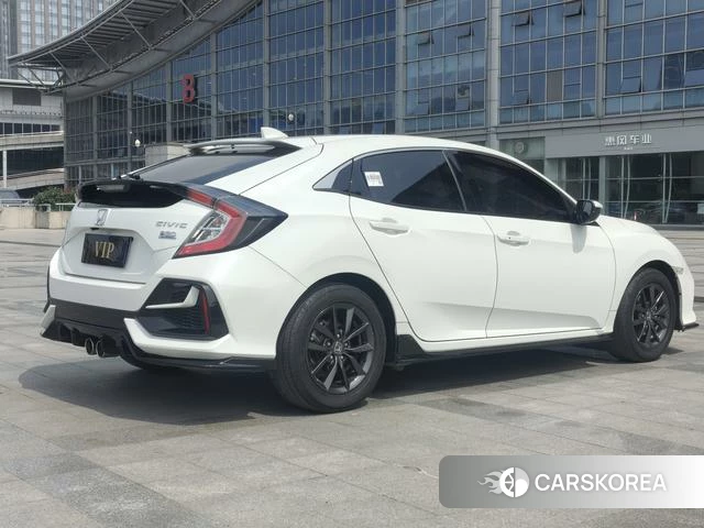 Honda Civic id 4272558 из Китая 11