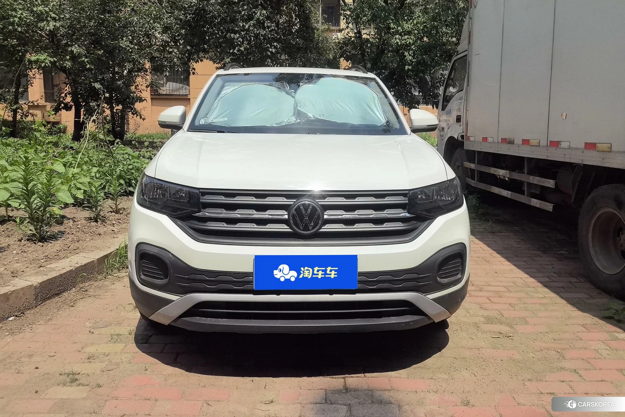 Volkswagen Exploring the shadow id 4512672 из Китая 16