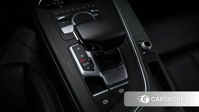 Audi A4 (B9) id 3853709 из Кореи 19